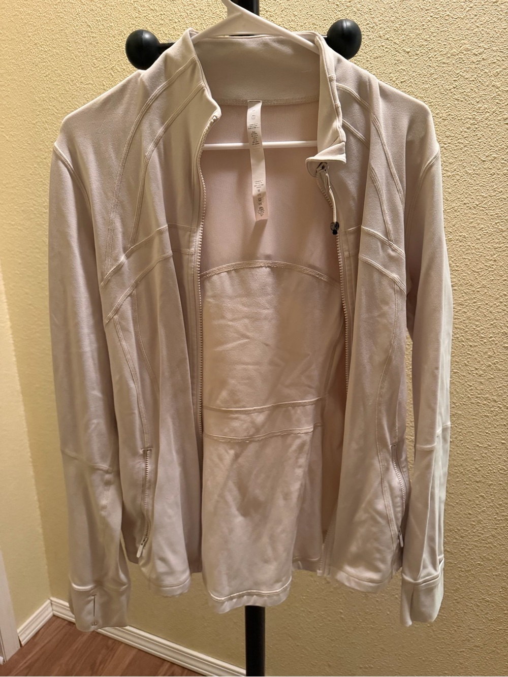 lululemon athletica light beige women's zip-up jacket